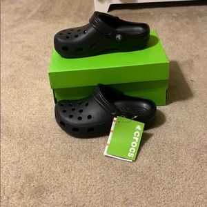 Black Crocs